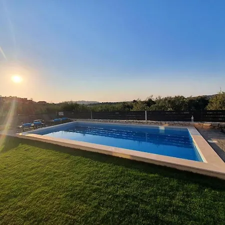 Villa Dionisia With Private Pool Roumeli Экстерьер фото