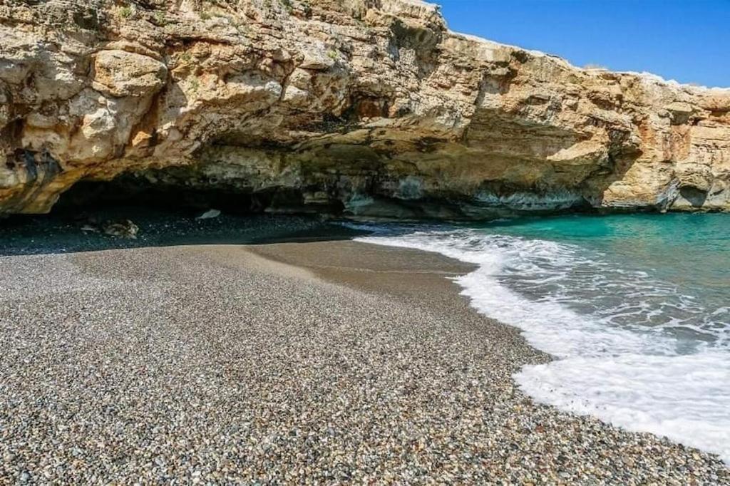Dionisia With Private Pool דירה *